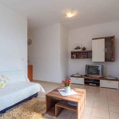 Awesome Apartment In Pula With Wifi Dış mekan fotoğraf